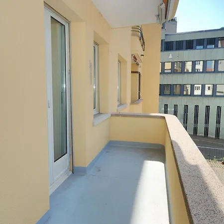 1br - Great Starting Point For Tourists - Mill 324 *